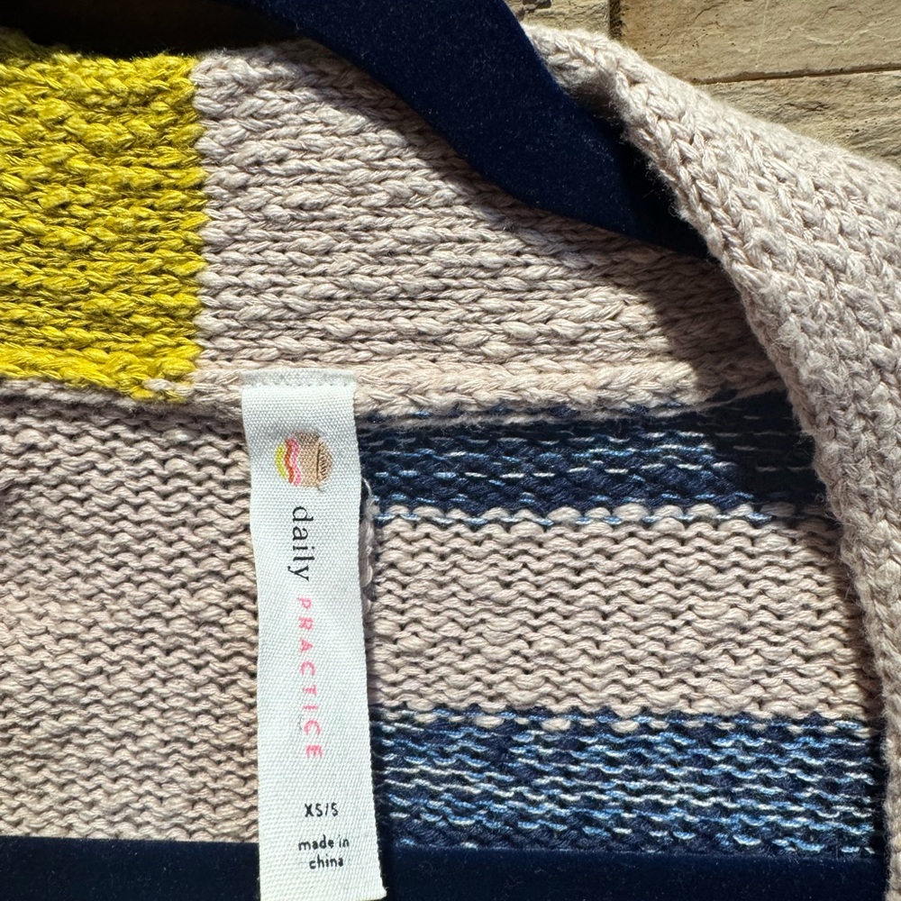 Daily Practice by Anthropologie Racing Flags Cardigan Sweater Size Medium - Picture 4 of 7